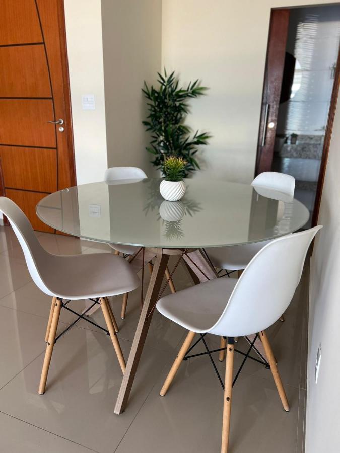Apartamento com Varanda